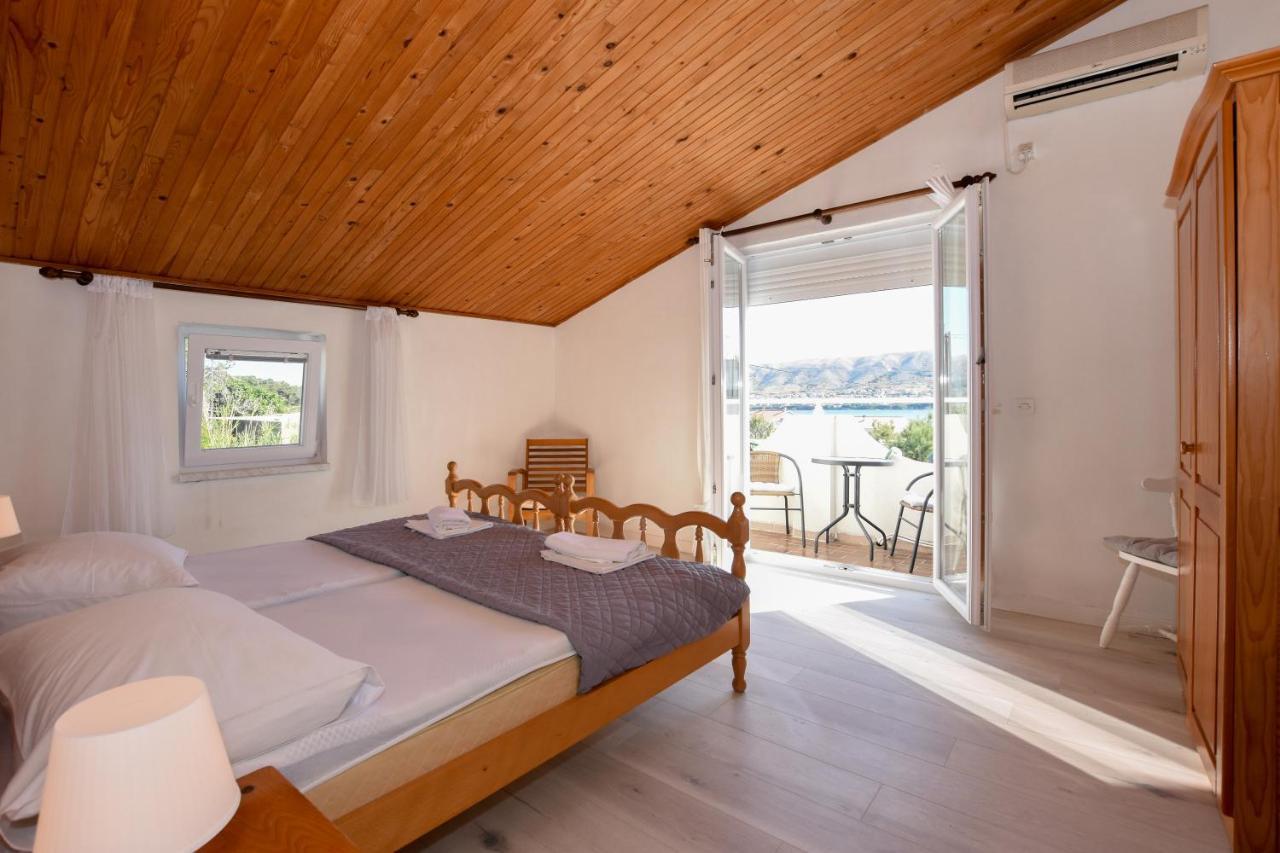 Movo House Apartment Паг Екстериор снимка