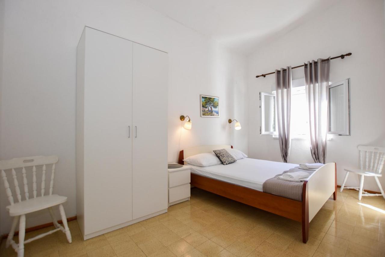 Movo House Apartment Паг Екстериор снимка