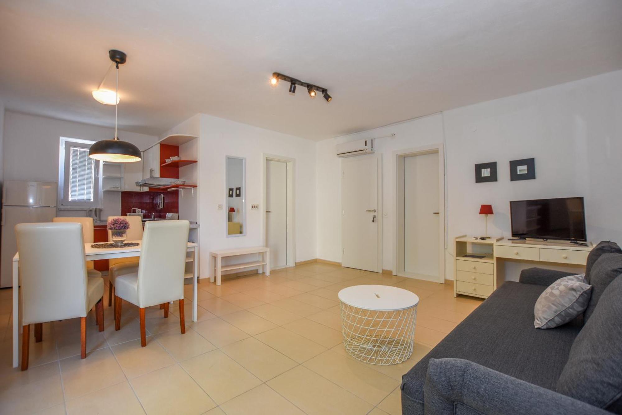 Movo House Apartment Паг Екстериор снимка